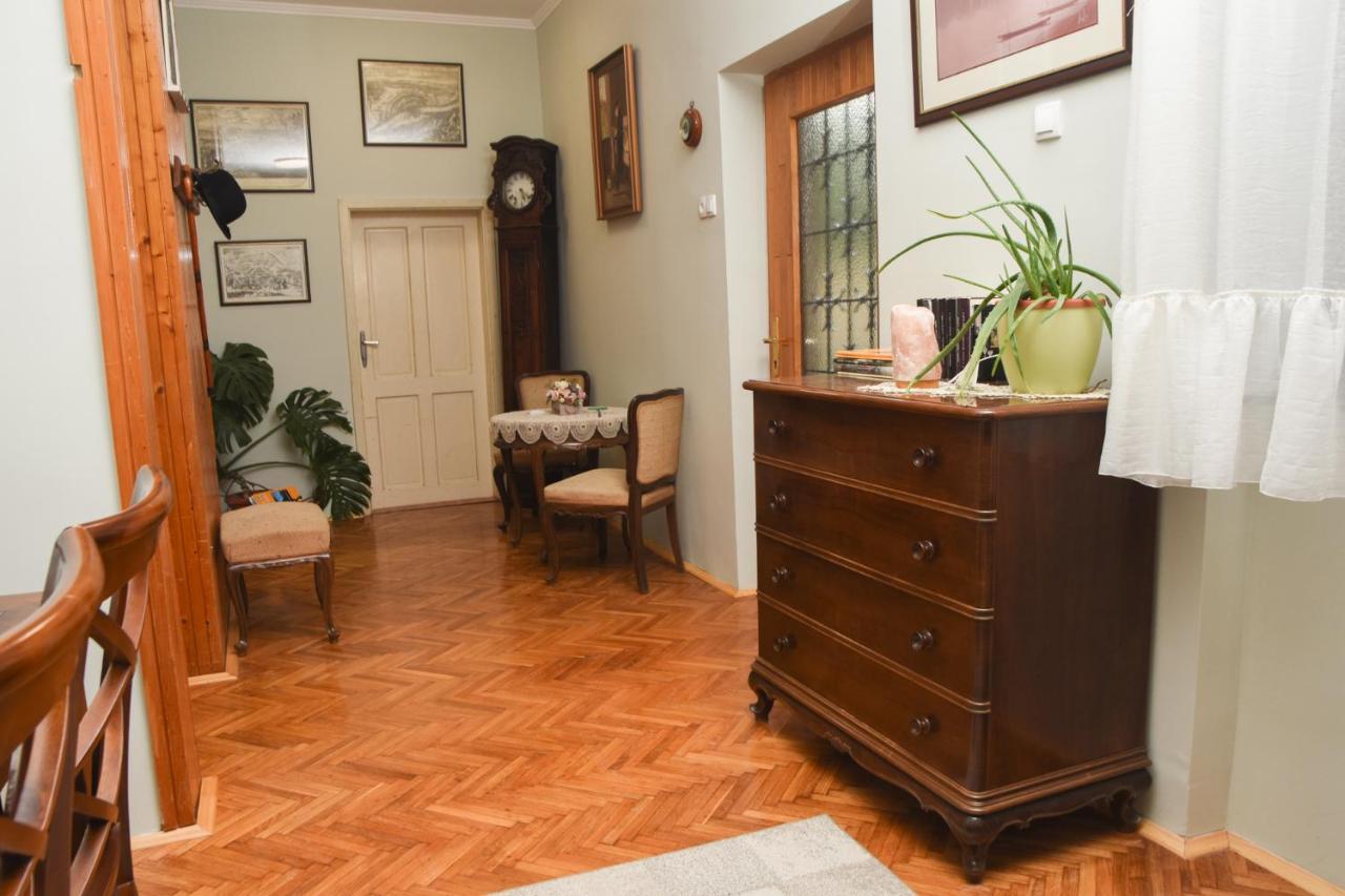Apartman Woolf Senta Εξωτερικό φωτογραφία